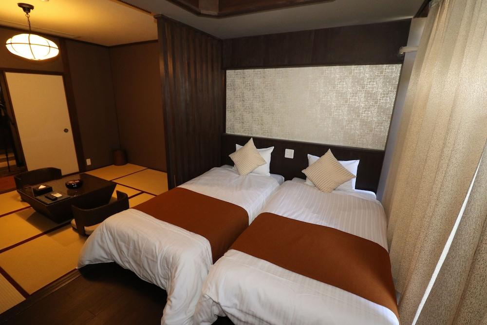 Wakayama Kada Onsen Kada Kaigetsu Hotel ภายนอก รูปภาพ