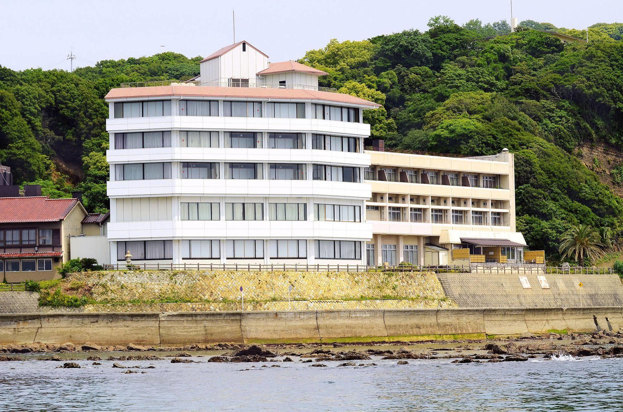 Wakayama Kada Onsen Kada Kaigetsu Hotel ภายนอก รูปภาพ