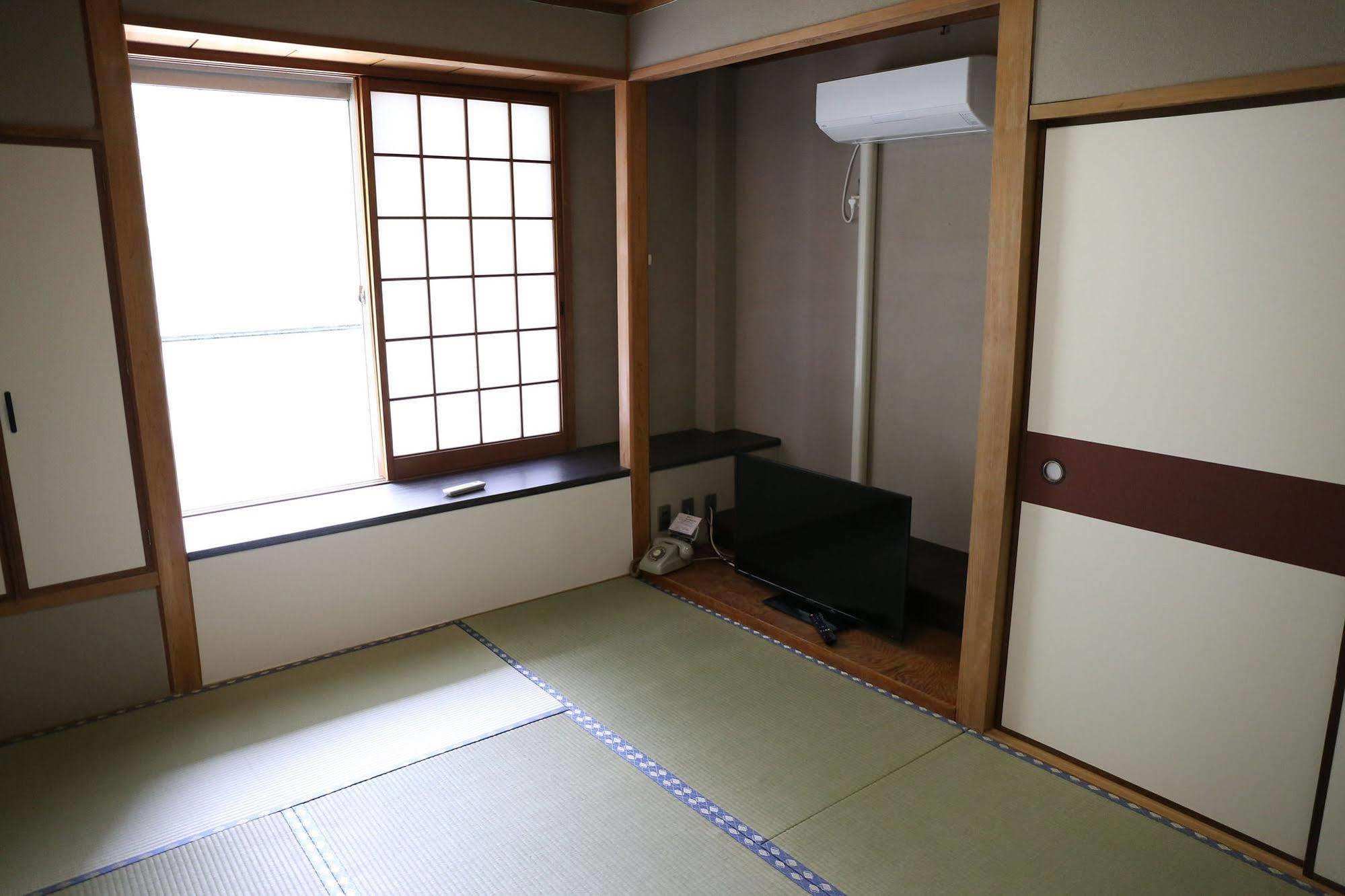 Wakayama Kada Onsen Kada Kaigetsu Hotel ภายนอก รูปภาพ